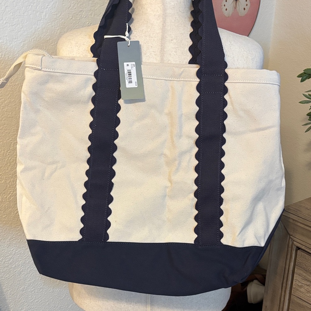 AS Revival-Altar’d State Embroidered Tote Bag - Picture 6 of 8